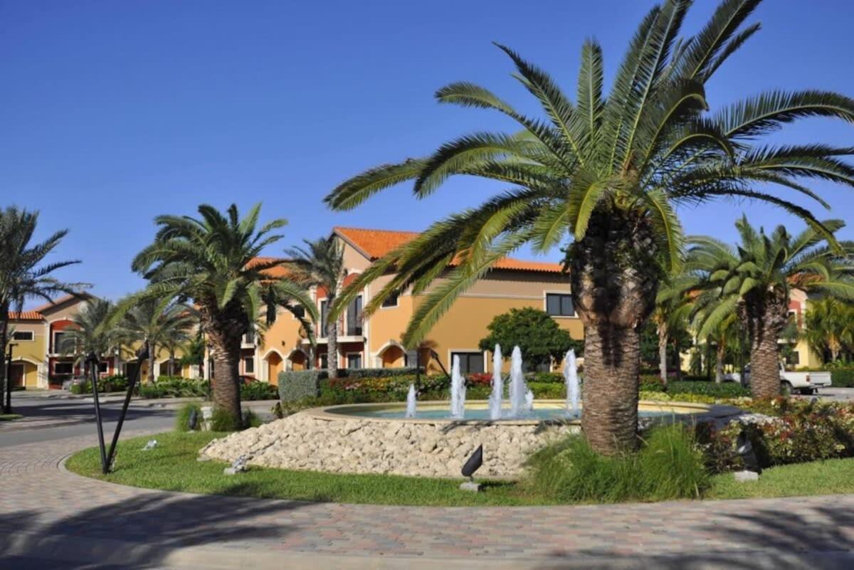 Spectacular House In Gold Coast Βίλα Παλμ Μπιτς Εξωτερικό φωτογραφία