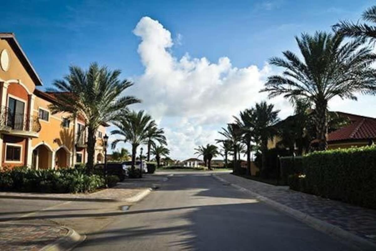 Spectacular House In Gold Coast Βίλα Παλμ Μπιτς Εξωτερικό φωτογραφία